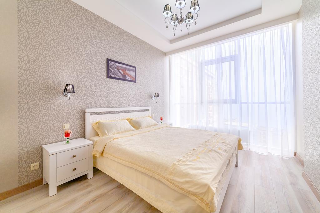 Apartment Pearl Of Arcadia Одеса Екстер'єр фото