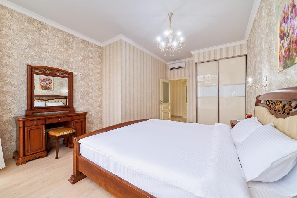 Apartment Pearl Of Arcadia Одеса Екстер'єр фото